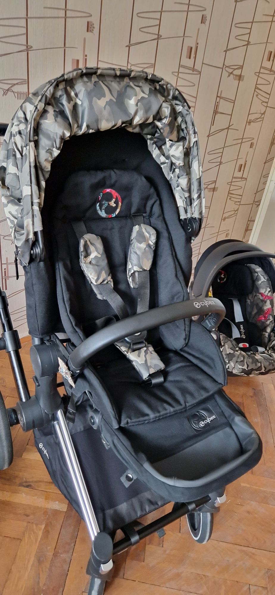 Бебешка количка Cybex Priam Butterfly