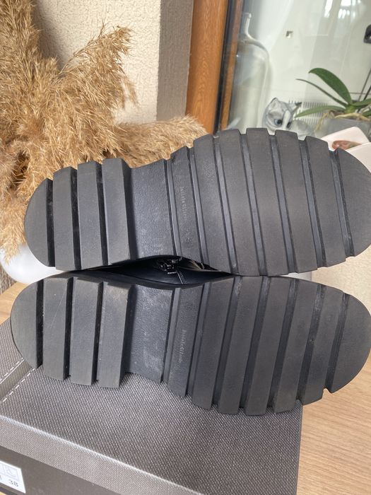 Боти от естествена кожа