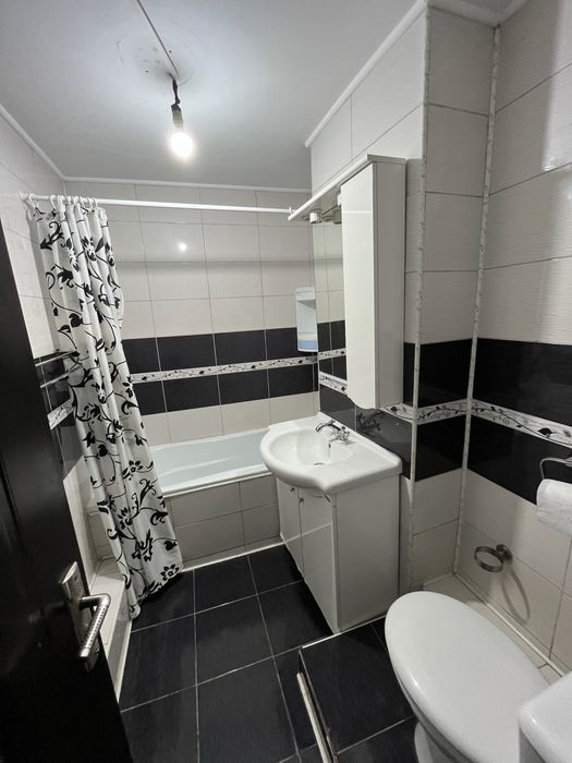 Inchiriere  apartament micalaca