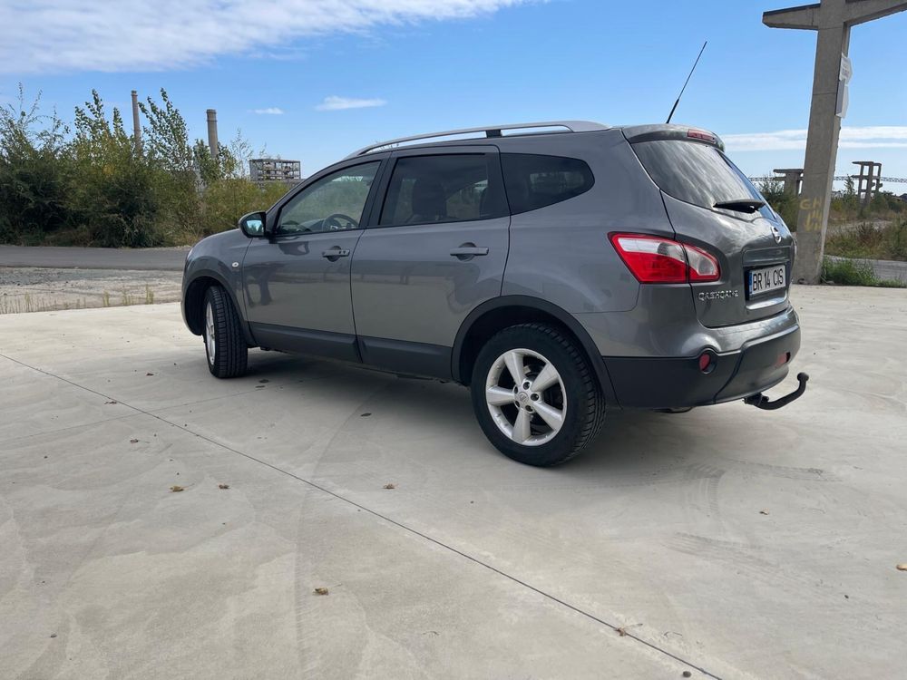 Nissan Qashqai +2 full 150 cp