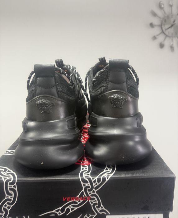 Versace Chain Reaction Black