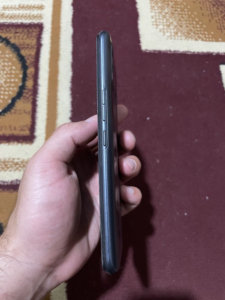TECNO SPARK 7 сотилади.