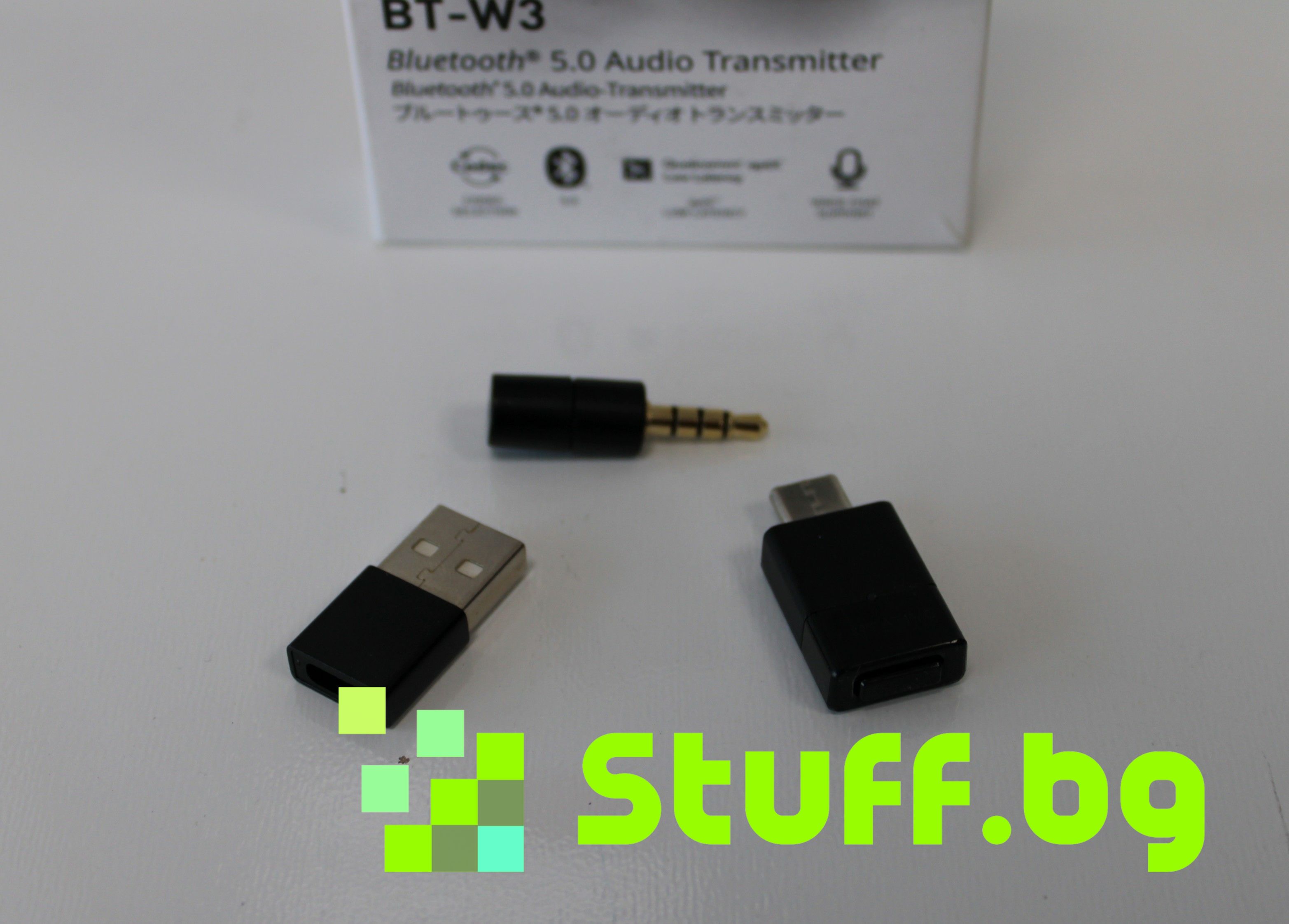 Creative BT-W3 Bluetooth 5.0 Audio Transmitter  for PS4, Switch,PC,MAC