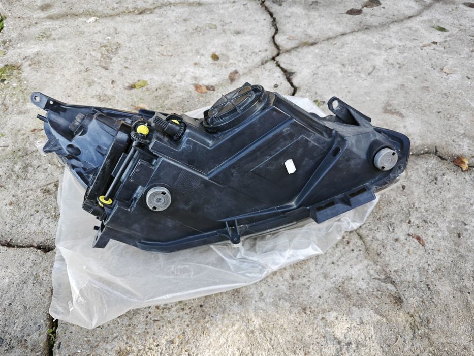 Фар за Опел корса Д