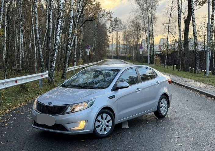 Продам свою ласточку очень срочная продажа!!! Один хозяин без вложение