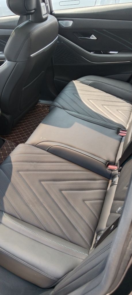 Changan deepal sl03  с пробегом 3600км