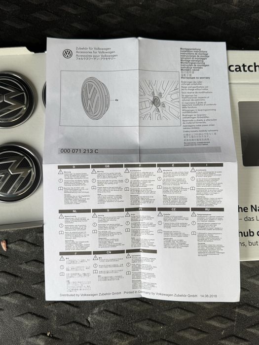 Оригинални динамични капачки за джанти Volkswagen