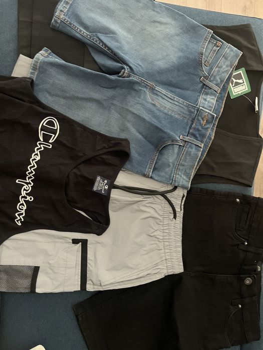 Нови дънкови панталонки River Island, S-М размер