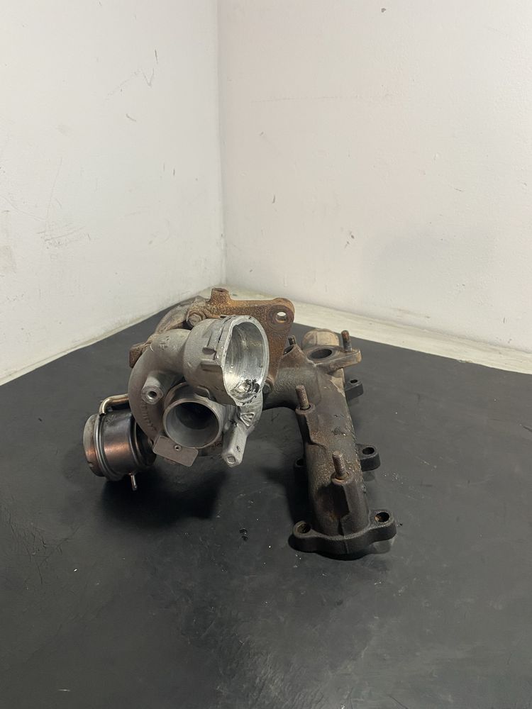 Turbina turbosuflanta Seat Leon 1P 1.9 TDI BXE BLS 03G253014M