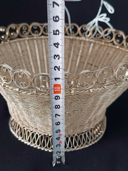 Зашеметяващ филигран