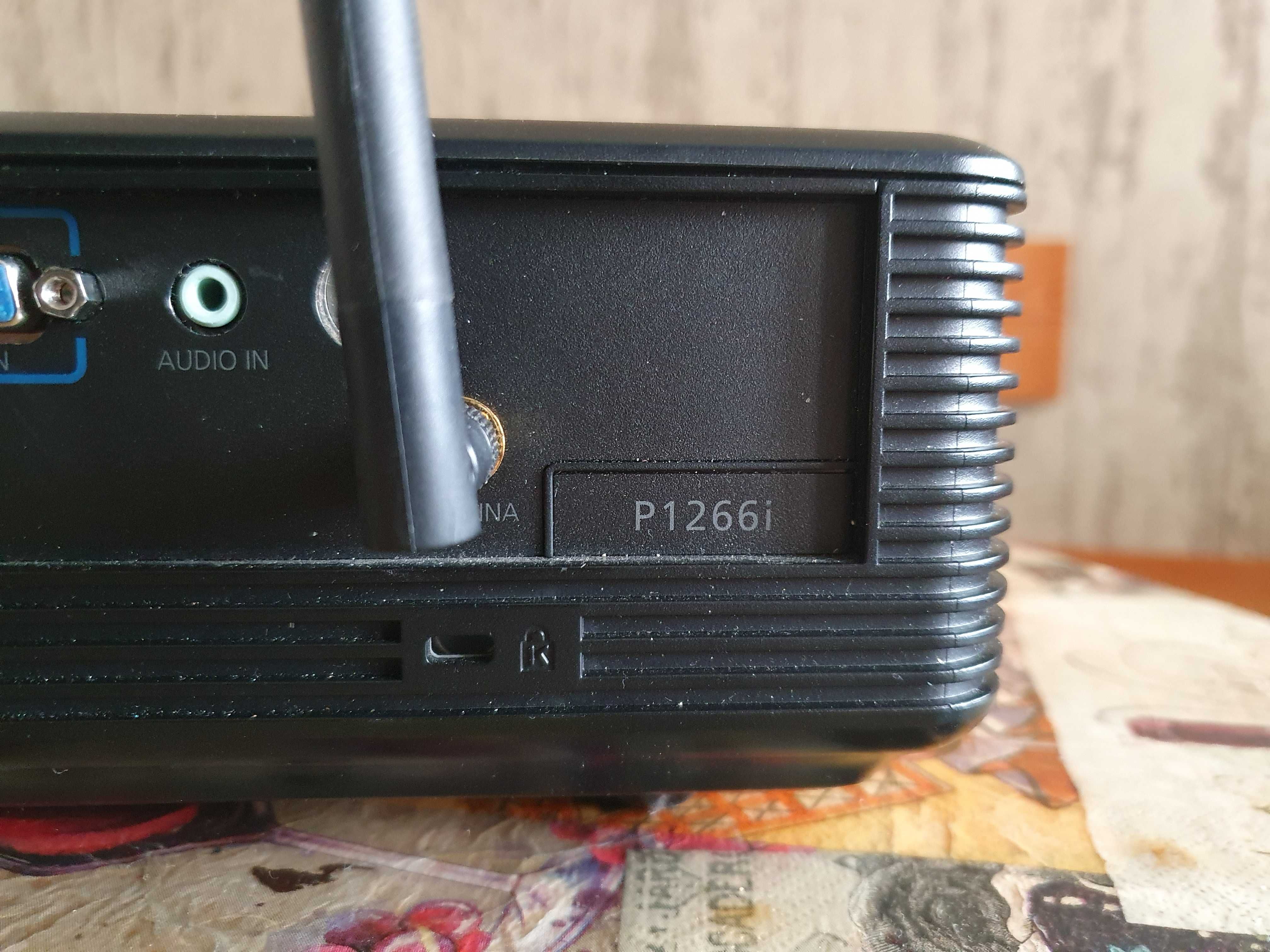 проектор WiFi DLP  Acer