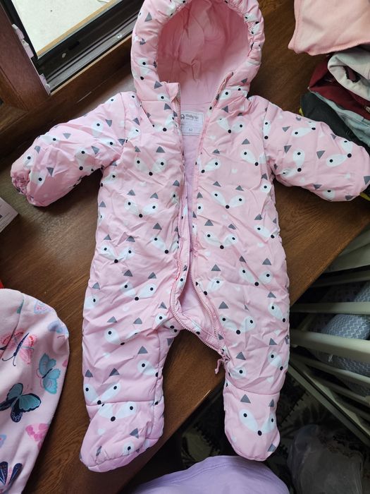 Зимний комбинезон для девочки