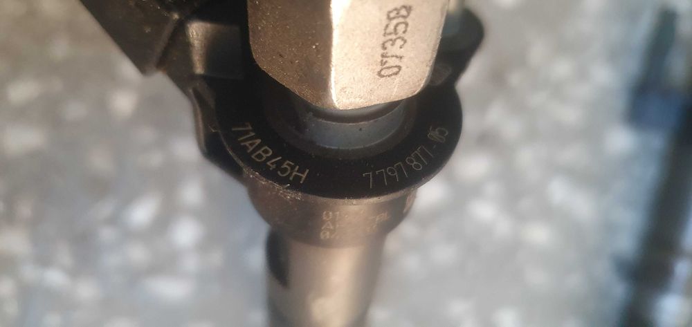 Injector injectoare BMW 7797877 motorizare N47 177 cai