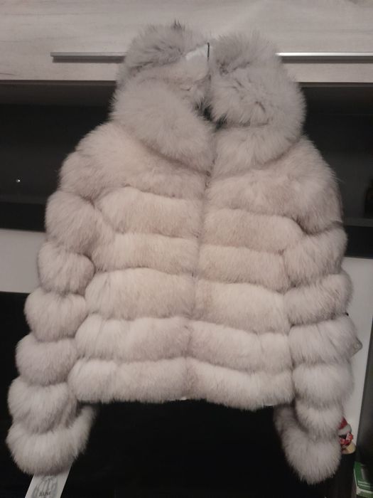 Blană 3 în 1  gluga si mânecile detasabile