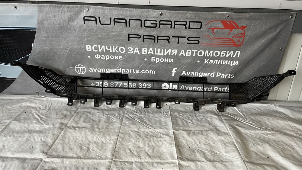 Предна решетка Mitsubishi Eclipse Cross 2022