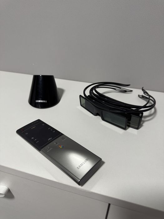 Комплект (пульт, станция) дистанционного управления и 3D очки samsung