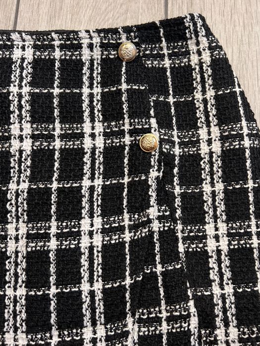 Дамска пола от букле