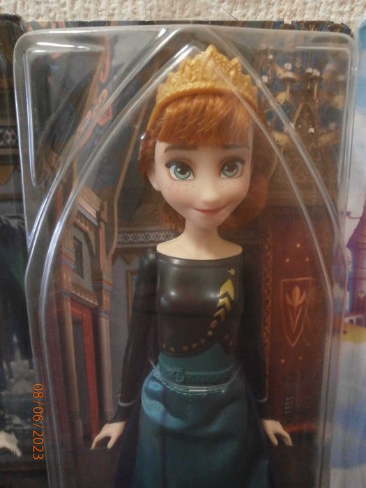 Кукли FROZEN - Анна - Замръзналото кралство 2.Нови кукли принцеса Бел.