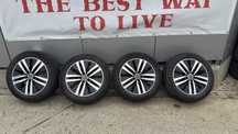 Jante Mercedes Benz  Cla C class GLA A 205 55 17  vara Michelin