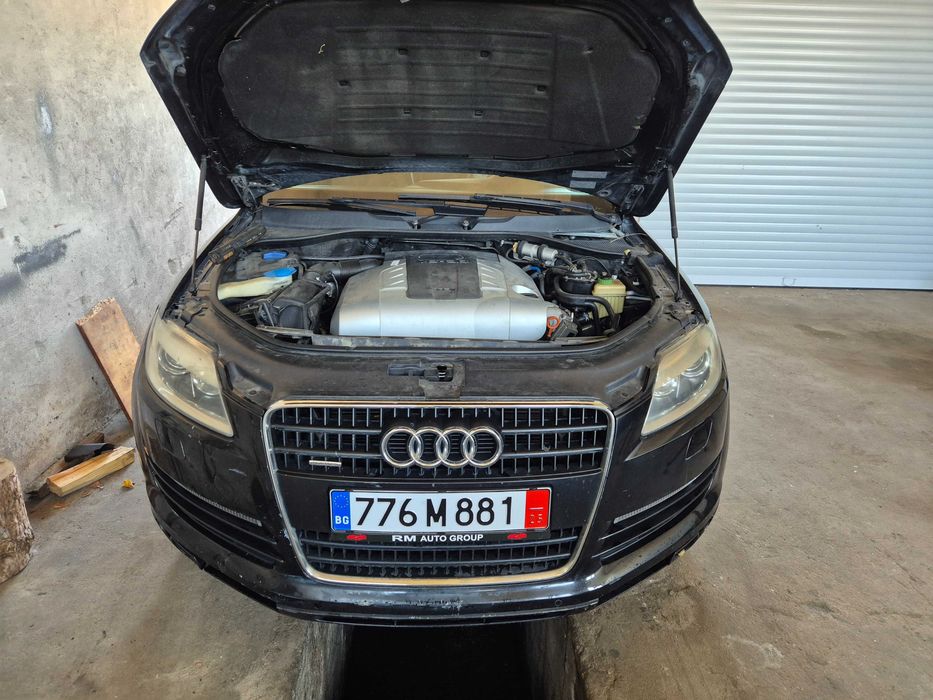 Audi Q7 3.0tdi 2008г