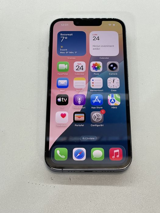  iPhone 13 pro sierra blue