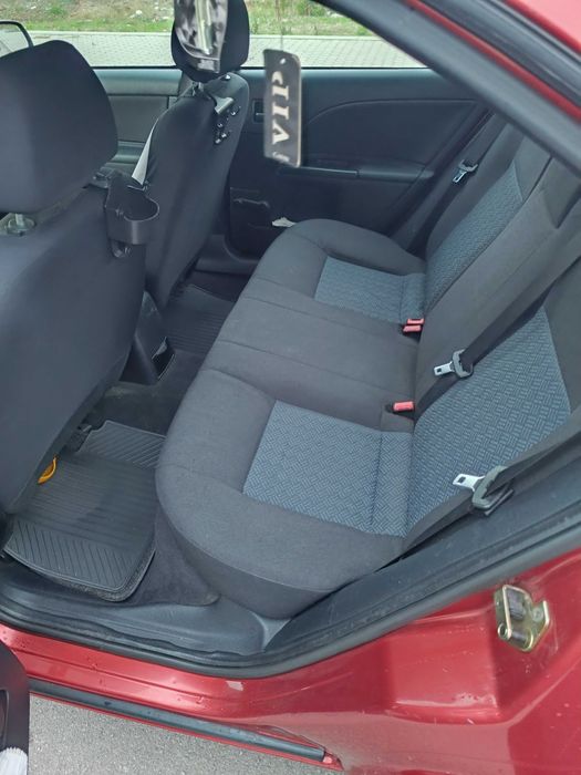 Форд Мондео мк3 Ford Mondeo газ/бензин 1.8к.  125к.с.