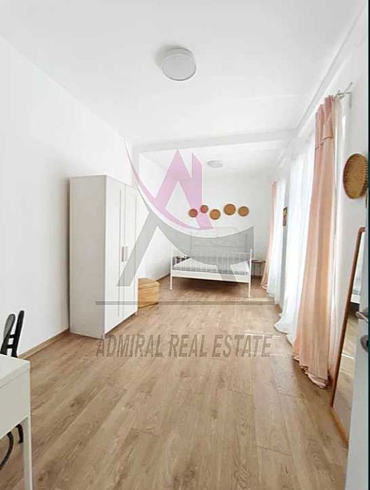 Дава се под наем Тристаен апартамент в Варна, Гръцка махала - 120 кв.м за 900 € - Снимка #3