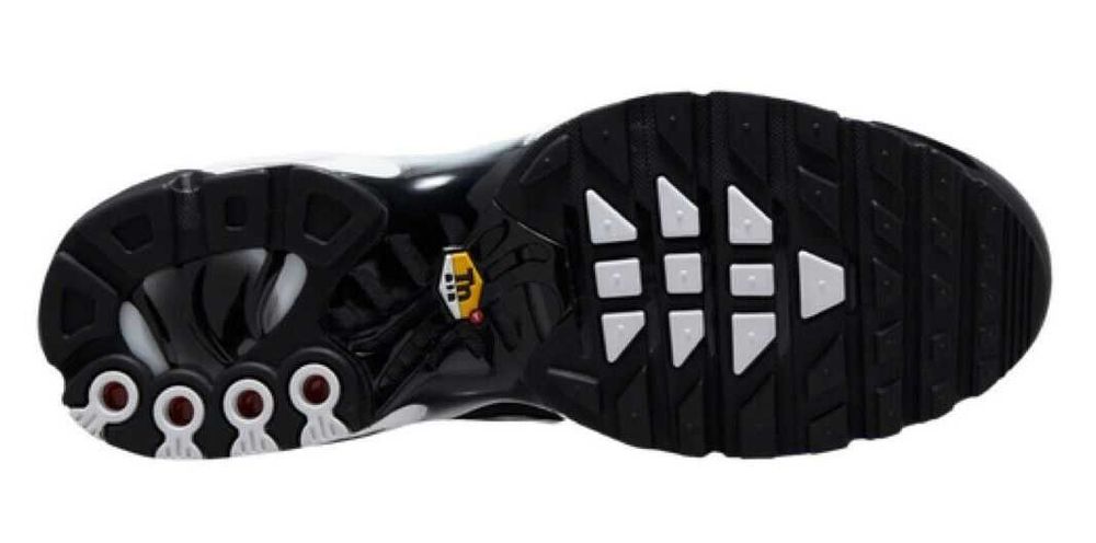 НОВО! Спортни Обувки / Nike TN Air Max Plus Silver Metalic /