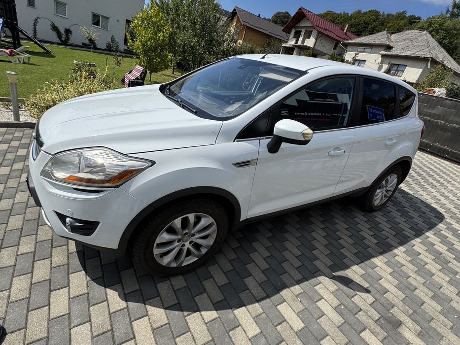 Vand sau schimb Ford Kuga 2.0 TDCI 2010