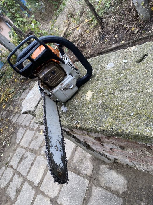 Продавам Stihl ms 261