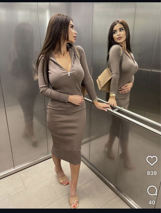 Платье Зара трикотаж