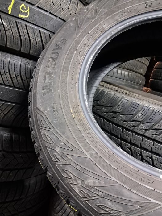 Anvelope second iarna 245 65 R17 Nokian