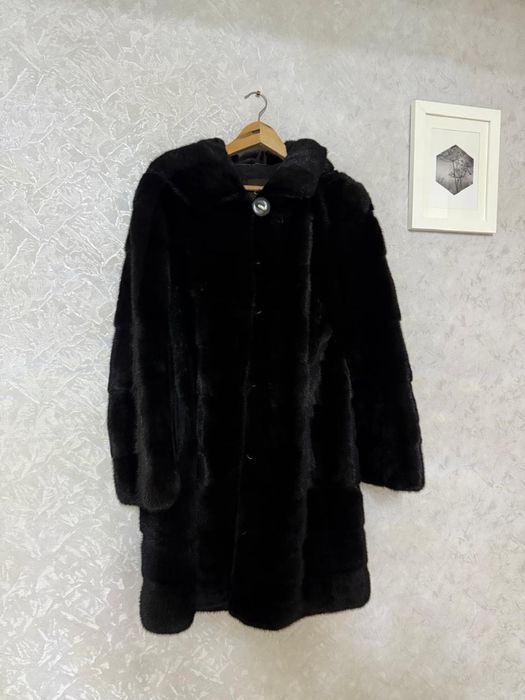 Продам норковую шубу