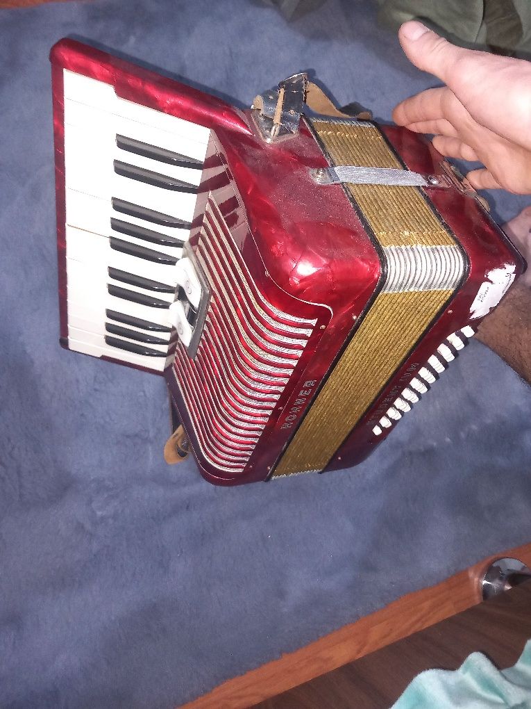 Acordeon hohner ...