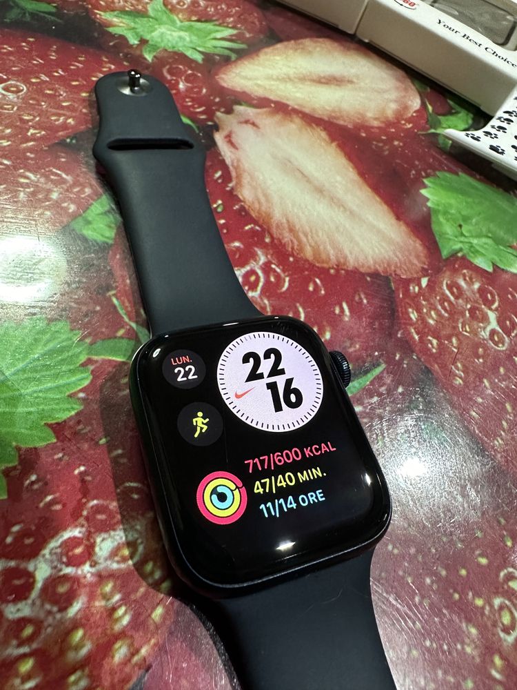 Apple Watch SE( gen2)