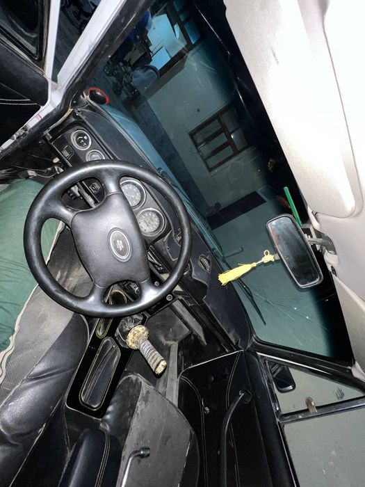 Vaz 06 jugli sotiladi
