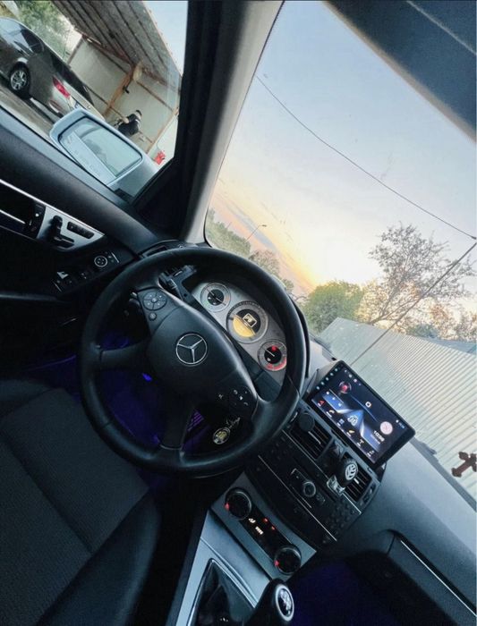 Mercedes benz c250