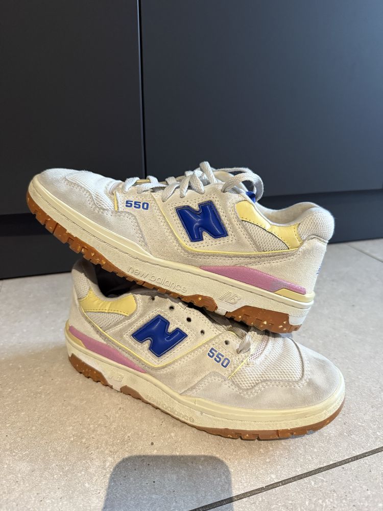 Дамски маратонки New Balance 550