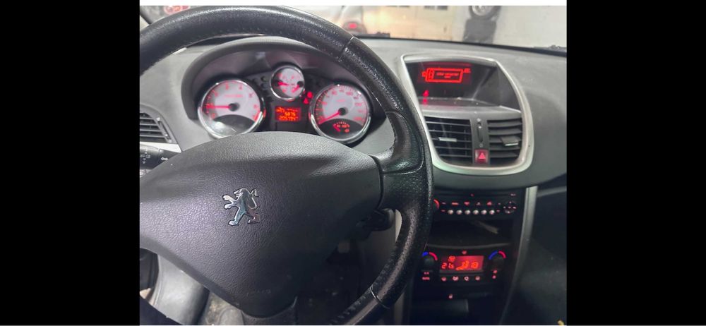 Peugeot 207 sw outdoor