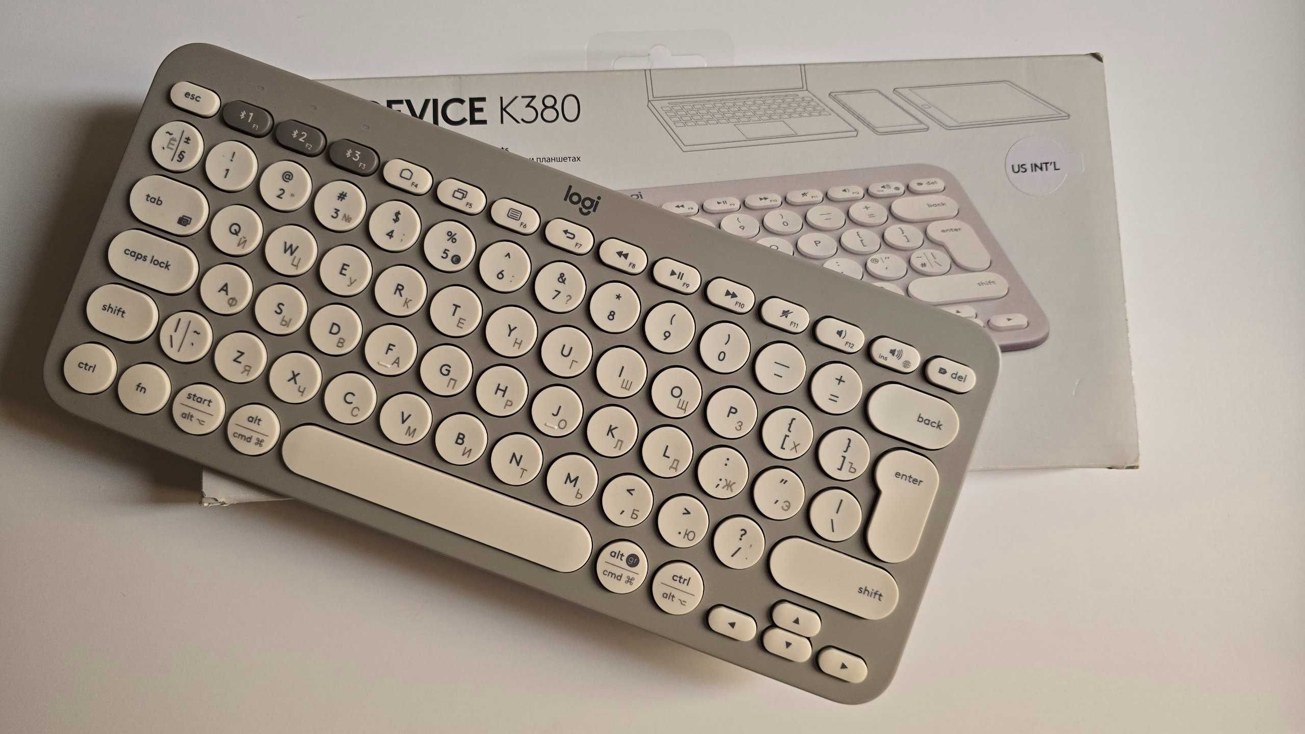 Клавиатуры Keychron К8 и Logitech K380