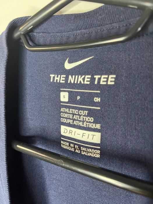 Nike Dri-Fit V-Neck T-Shirt Мъжка Тениска