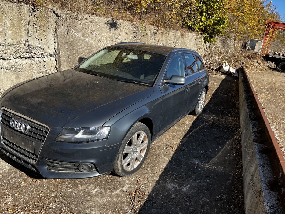 Audi a4 2.0 tdi 2011г