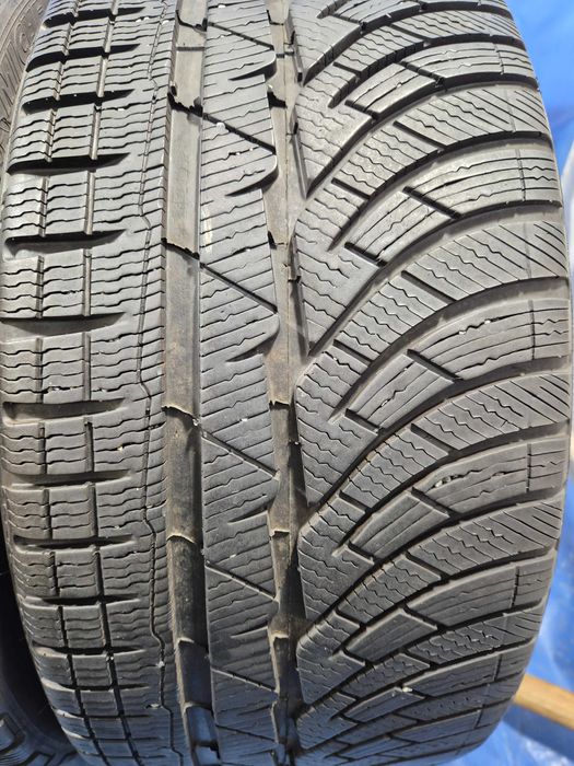 235/35/19 Michelin-Continental