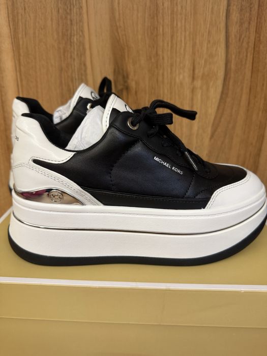 Сникърси Michael Kors