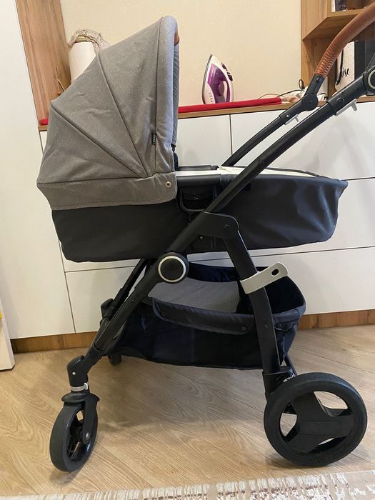 Продам коляску в отличном состоянии