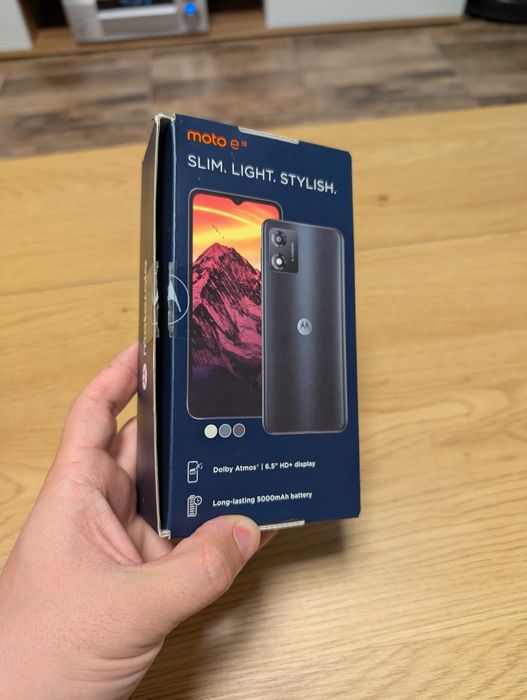 Смартфон Motorola e13 , 64gb , 6.5" HD+, Dolby Atmos, 5000mAh