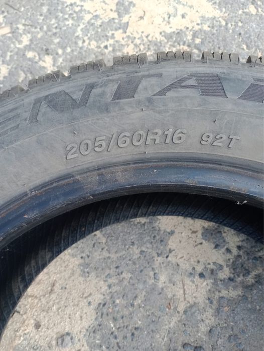 Продам зимнюю шипованную резину исдисками