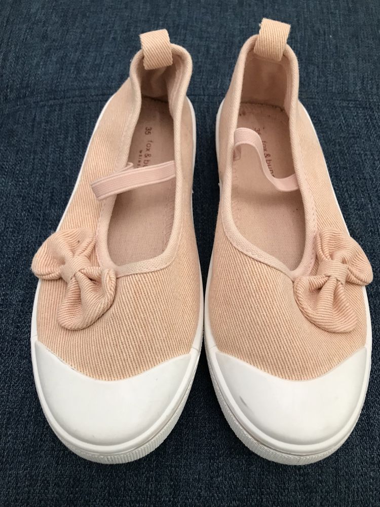 Балеринки, пантофи, обувки 35 размер