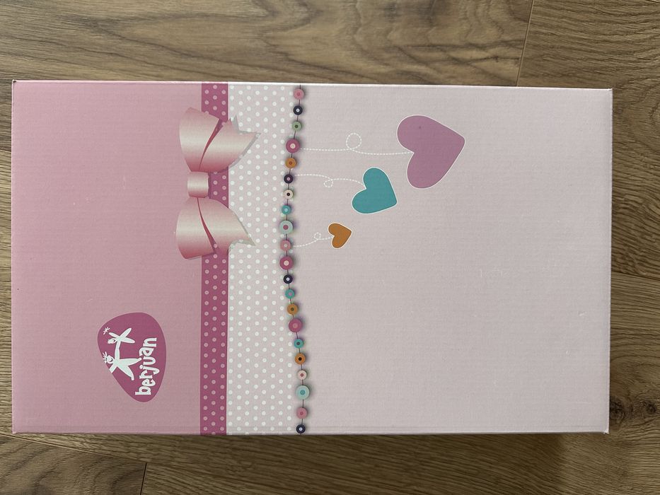 Jucarie bebelus cu mecanism Berjuan, 21cm