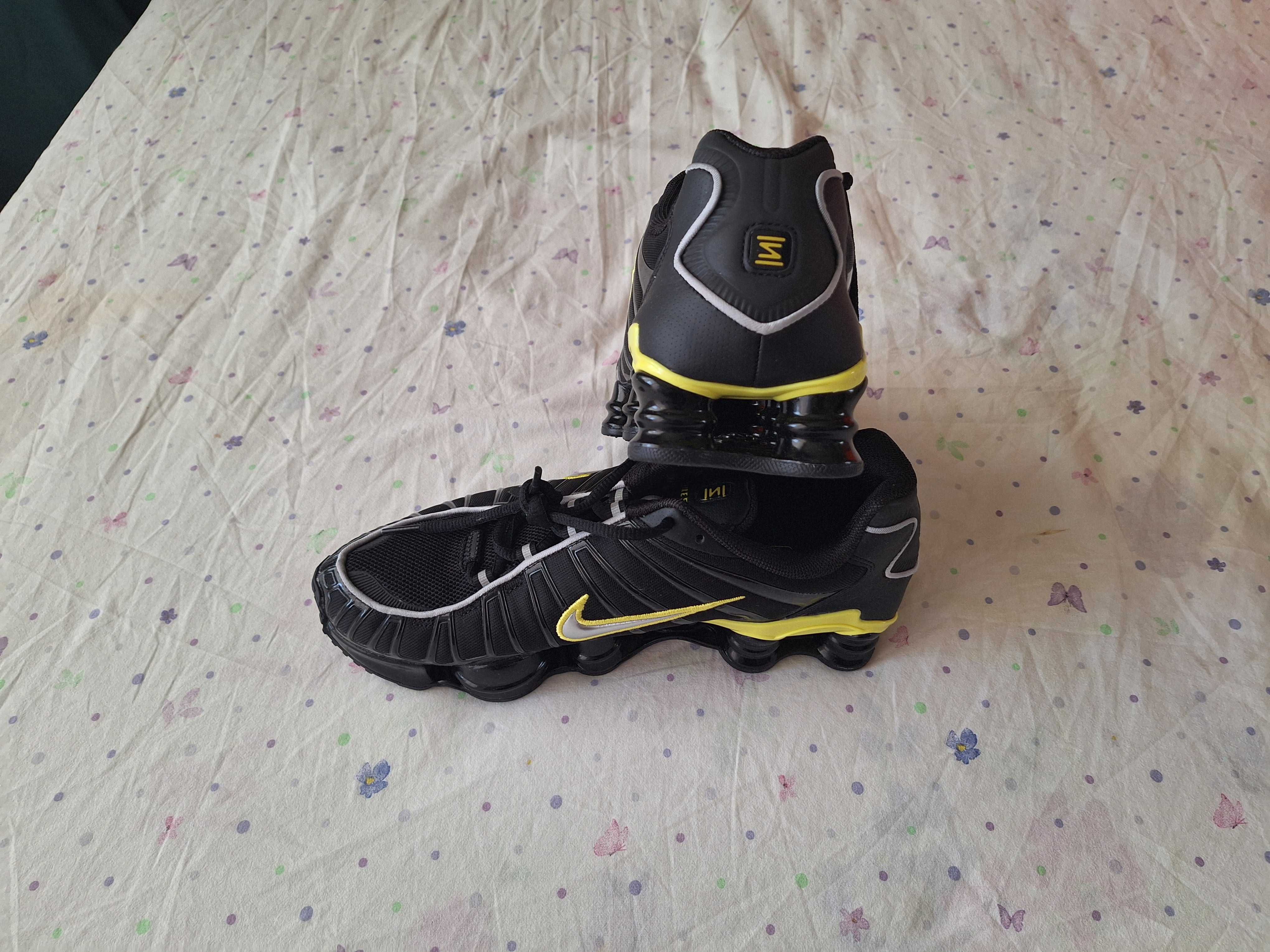 Мъжки маратонки NIKE SHOX TL